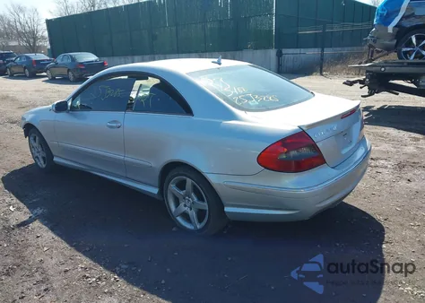 2007 Mercedes-Benz Clk 550 из США, поврежденный, VIN WDBTJ72HX7F210343